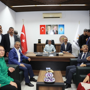 Aile ve Sosyal Hizmetler Bakanımız Göktaş Bayramın Son Gününde Adıyaman’da Depremzedelerle Bir Araya Geldi - fotoğraf 6