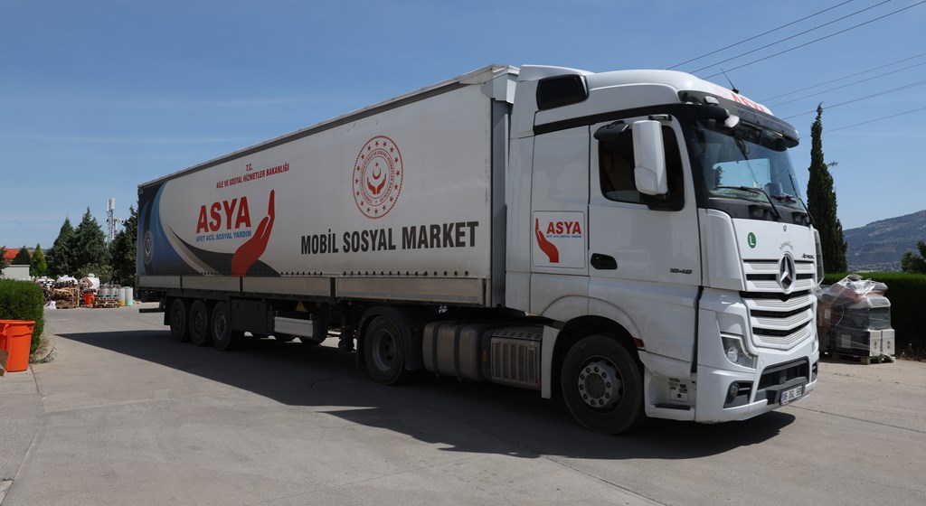 Mobil Sosyal Market Tırı Kahramanmaraş’ta 60 bini aşkın kişiye ulaştı