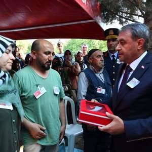 ŞEHİT P. SÖZ. ER RAMAZAN SARIKAYA BALIKESİR'DE TOPRAĞA VERİLDİ - fotoğraf 1