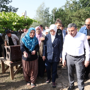 Bakanımız Mahinur Özdemir Göktaş Selden Etkilenen Düzce'de İncelemelerde Bulundu - fotoğraf 2