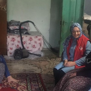 Şefkat Elçilerimiz Sel Felaketinden Zarar Gören Ailelere HIZIR Gibi Yetişti - fotoğraf 1