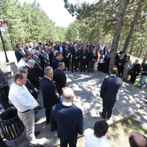 İlimizde 15 Temmuz Demokrasi ve Milli Birlik Günü Etkinlikleri  Büyük Bir Coşkuyla Gerçekleştirildi - fotoğraf 10