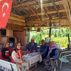 “Demokrasi ve Milli Birlik Günü” Kapsamında, 15 Temmuz Şehit ve Gazi Aileleri Ziyaret Edildi - fotoğraf 1