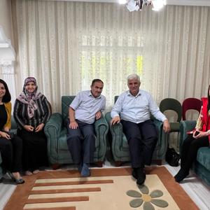 “Demokrasi ve Milli Birlik Günü” Kapsamında, 15 Temmuz Şehit ve Gazi Aileleri Ziyaret Edildi - fotoğraf 4