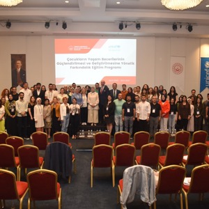 Çocukların Yaşam Becerilerinin Güçlendirilmesi ve Geliştirilmesine Yönelik Farkındalık Eğitimi Programı Başarıyla Tamamlandı. - fotoğraf 1
