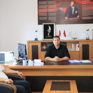 İl Müdürümüz Serdar Demirci Refahiye Huzurevi Personeli ile Toplantı Gerçekleştirdi. - fotoğraf 1