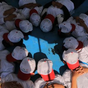 SOKAKTA ÇALIŞAN ÇOCUKLAR VANIN FARKLI SAKLI CENNETİNDE BULUŞTU - fotoğraf 6