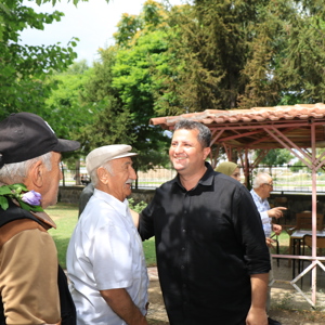 İl Müdürümüz Serdar Demirci Huzurevi Sakinlerimiz İle Aşure İkramında Bir Araya Geldi. - fotoğraf 1