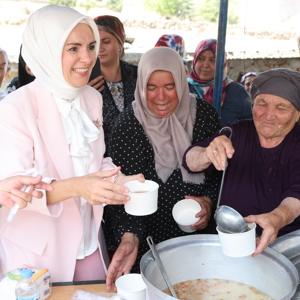 Bakanımız Mahinur Özdemir Göktaş Baba Ocağı Emirdağ’da 17’nci Gurbetçi Festivali’ne Katıldı - fotoğraf 7