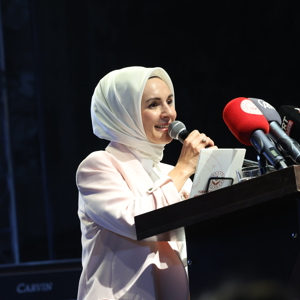 Bakanımız Mahinur Özdemir Göktaş Baba Ocağı Emirdağ’da 17’nci Gurbetçi Festivali’ne Katıldı - fotoğraf 1