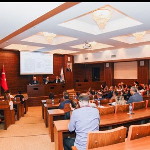 Kadına Yönelik Şiddetle Mücadele İl Koordinasyon  İzleme ve Değerlendirme Komisyonu toplantısı, Valimiz Sn.Ali Hamza Pehlivan başkanlığında düzenlendi.  - fotoğraf 1