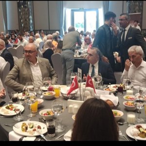 #15TemmuzDemokrasiveMilliBirlikGünü anma etkinlikleri kapsamında kıymetli şehit ailelerimiz ve kahraman gazilerimizle, Valimiz Sn.Ali Hamza Pehlivan'ın da katıldığı yemek programında bir araya geldik.  - fotoğraf 3