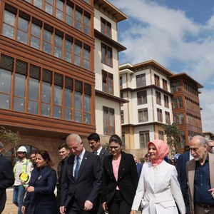 Bakanımız Mahinur Özdemir Göktaş: “Yeni Darülaceze Sosyal Hizmet Şehrimiz Türkiye Yüzyılı'na damgasını vuran vizyoner bir proje olacak” - fotoğraf 2