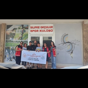 #SilifkeSHM #OkulDestekProjesi çocuklarımız ve İl Müdürlüğümüz #ÇocukHakları Komite üyesi çocuklarımız okçuluk kursunda bir araya gelerek farklı bir gün yaşadılar.  📍Silifke Okçuluk Kulübü - fotoğraf 4
