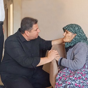 İl Müdürümüz Serdar Demirci, Kemah Huzurevi Sakinlerimizi Ziyaret Etti.     - fotoğraf 1