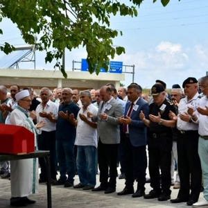 Şehit Polis Memuru Murat MİMİROĞLU'nun muhterem babası Mustafa MİMİROĞLU son yolculuğuna uğurlandı - fotoğraf 3