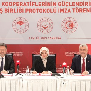“Kadın Kooperatiflerinin Güçlendirilmesi İş birliği Protokolü” Yenilenerek 5 Yıl Daha Uzatıldı - fotoğraf 1