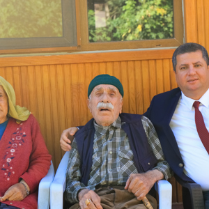 İl Müdürümüz Serdar Demirci Kore Gazimiz Süleyman Özdemir Amcamızı Hanesinde Ziyaret Etti. - fotoğraf 2