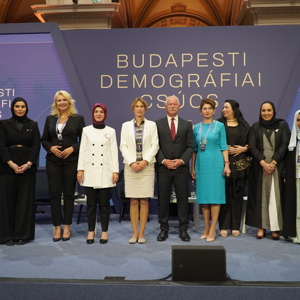Bakanımız Göktaş, "Budapeşte Demografi Zirvesi"nde Aileyi Güçlendirmeye Yönelik Türkiye’nin Faaliyetlerini Anlattı - fotoğraf 4
