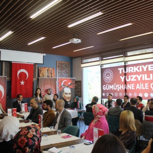 Aile ve Sosyal Hizmetler İl Müdürlüğü Koordinasyonunda Aile Çalıştayı Düzenlendi - fotoğraf 9