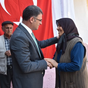 İl Müdürümüz Mahmut ÖZDEMİR Şehit Osman ATEŞ’in Ailesine Ziyarette Bulundu - fotoğraf 3