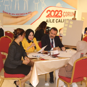 ÇORUM İLİ AİLE ÇALIŞTAYI GERÇEKLEŞTİRİLDİ - fotoğraf 5