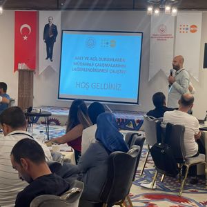 Afet ve Acil Durumlarda Müdahale Çalışmalarının Değerlendirilmesi Çalıştayı Düzenlendi - fotoğraf 3