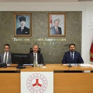 Bağımlılıkla Mücadele İl Koordinasyon Kurulu Toplantısı Sayın Valimiz Mehmet Fatih Serdengeçti başkanlığında gerçekleşti - fotoğraf 1