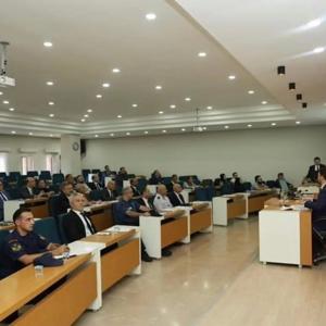 Bağımlılıkla Mücadele İl Koordinasyon Kurulu Toplantısı Sayın Valimiz Mehmet Fatih Serdengeçti başkanlığında gerçekleşti - fotoğraf 2
