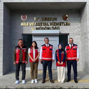 18. "Kırmızı Yelekli" Psikososyal Destek Ekibimiz bugün Adıyaman'da görev yapmak üzere yola çıktı - fotoğraf 1