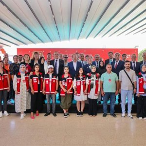 Bakanlığımız  @ASHB_COCUK  koordinasyonunda ilimizde düzenlenen 8.Türkiye Satranç Şampiyonası kapanış programı Bakan Yardımcımız,Valimiz ve Genel Müdürümüzün katılımıyla gerçekleşti, ödül alan çocuklarımızı tebrik ediyoruz.🏆  - fotoğraf 1