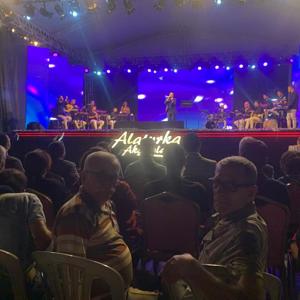 #SilifkeHuzurevi'nde kalan yaşlılarımız Silifke Anıt Meydanı'nda  düzenlenen TRT Müzik canlı yayını ''Alaturka Akşamlar'' programına katılarak keyifli bir akşam geçirdiler.  - fotoğraf 1