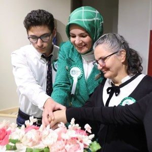 Minister Mahinur Özdemir Göktaş came together with young persons with cerebral palsy - fotoğraf 4