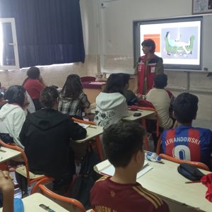 #SilifkeSHM, Sarıcalar Ortaokulu öğrencilerine ''Dijital Bağımlılıkla Mücadele ve Kişisel Hijyen'' konularında eğitim verdi. - fotoğraf 1