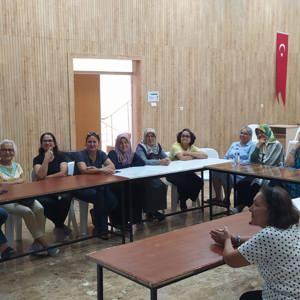#SilifkeSHM, Halk Eğitim Merkezi kursiyerlerine ''Evlilik Öncesi Eğitim ve Aile İçi İletişim'' konularında eğitim verdi. - fotoğraf 2