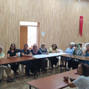 #SilifkeSHM, Halk Eğitim Merkezi kursiyerlerine ''Evlilik Öncesi Eğitim ve Aile İçi İletişim'' konularında eğitim verdi. - fotoğraf 1