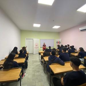 #AnamurSHM, Yalıvleri Çözüm Akademi Anadolu Lisesi öğrencilerine "Erken Yaşta ve Zorla Evlilikle Mücadele, Aile İçi Şiddet, Kadına Yönelik Şiddetle Mücadele ve #KADES "konularında eğitim düzenledi. - fotoğraf 3