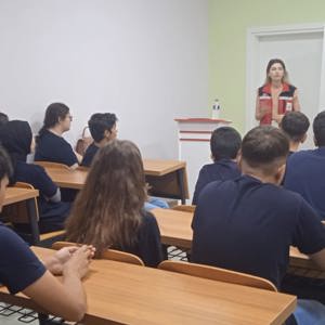 #AnamurSHM, Yalıvleri Çözüm Akademi Anadolu Lisesi öğrencilerine "Erken Yaşta ve Zorla Evlilikle Mücadele, Aile İçi Şiddet, Kadına Yönelik Şiddetle Mücadele ve #KADES "konularında eğitim düzenledi. - fotoğraf 2
