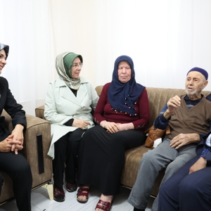 Bakanımız Mahinur Özdemir Göktaş, Hatay Serdar Demir Çocuk Evleri Sitesi'nin Temel Atma Törenine Katıldı - fotoğraf 8