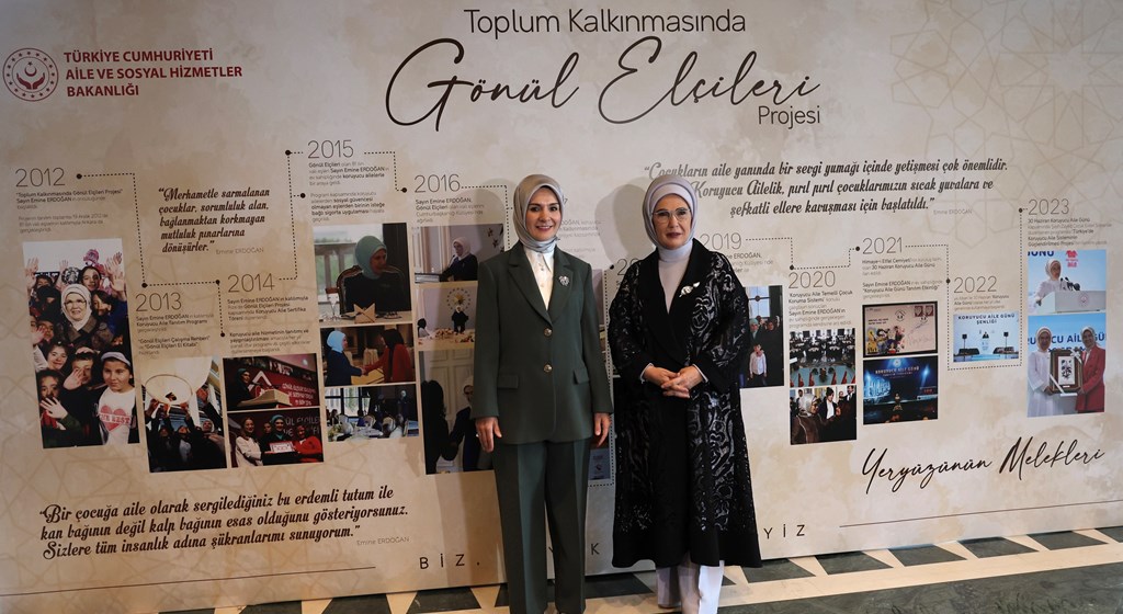 Emine Erdoğan Hanımefendi ve Bakanımız Mahinur Özdemir Göktaş Gönül Elçileri Programına Katıldı