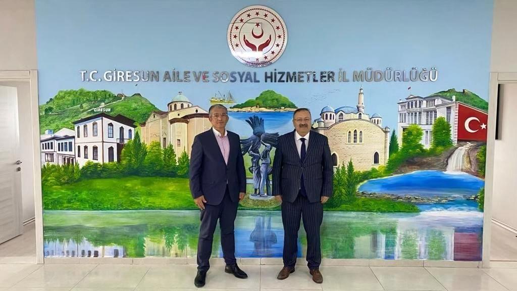 Giresun İl Milli Eğitim Müdürü Sn. Ertuğrul Tosunoğlu İl Müdürümüz Mustafa MODAOĞLU’nu ziyaret etti