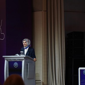 Bakanımız Mahinur Özdemir Göktaş, Azerbaycan Kadınları 6. Kongresi'ne Katıldı - fotoğraf 2