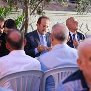 Şehit İstihkam Uzman Çavuş Mehmet Emre Teke için düzenlenen mevlid programına Valimiz Sn.Ali Hamza Pehlivan ile katıldık.  Aziz şehidimizin ruhu şad olsun.  - fotoğraf 3