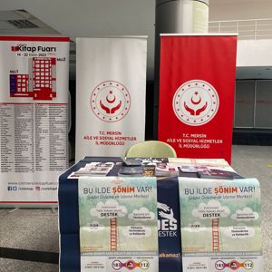 #MersinŞÖNİM, ''Kadına Yönelik Şiddetle Mücadele'' kapsamında farkındalık çalışmaları ve #KADES uygulaması tanıtımları yaptı.    📍Mersin CNR Expo Yenişehir Fuar Merkezi - fotoğraf 3