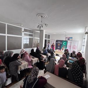 #ToroslarSHM Kadın İrtibat Birimimiz, Hacı Hamit Camii Kuran Kursu kursiyerlerine  ''Kadına Yönelik Şiddetle Mücadele, #KADES, 6284 Sayılı Kanun, #ALO112 ve #ALO183'' konularında eğitim düzenledi.    - fotoğraf 1