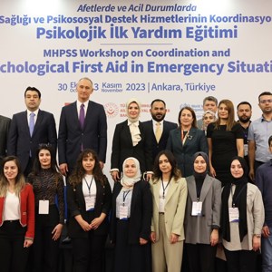 Bakanımız Mahinur Özdemir Göktaş Afetlerde ve Acil Durumlarda Psikolojik İlk Yardım Eğitimi Programı’na Katıldı - fotoğraf 5