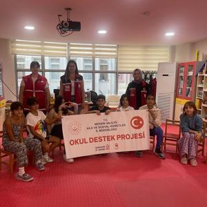 #MezitliSHM, #ÇocukHakları Komite Üyesi ve #OkulDestekProjesi çocuklarımızla Cumhuriyetimizin 100. Yılı kapsamında Mersin Kızılay Şubesi işbirliği ile  oyun etkinlikleri yaptı. - fotoğraf 3