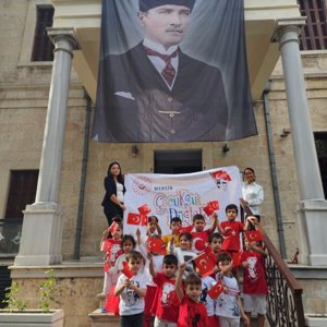 Cumhuriyetimizin 100.Yılı etkinlikleri kapsamında #ÖzelÇocuksuDüşler Kreşi minik kalplerden Atatürk Evi ziyareti.  - fotoğraf 1