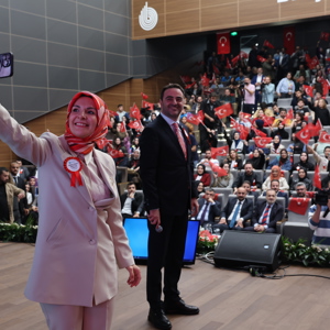 Aile ve Sosyal Hizmetler Bakanımız Göktaş, "Türkiye Yüzyılı Kariyer Zirvesi"nde Gençlerle Buluştu - fotoğraf 4