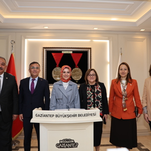 Aile ve Sosyal Hizmetler Bakanımız Göktaş Gaziantep'te Çocuk ve Aile Merkezi'nin Açılışına Katıldı  - fotoğraf 12